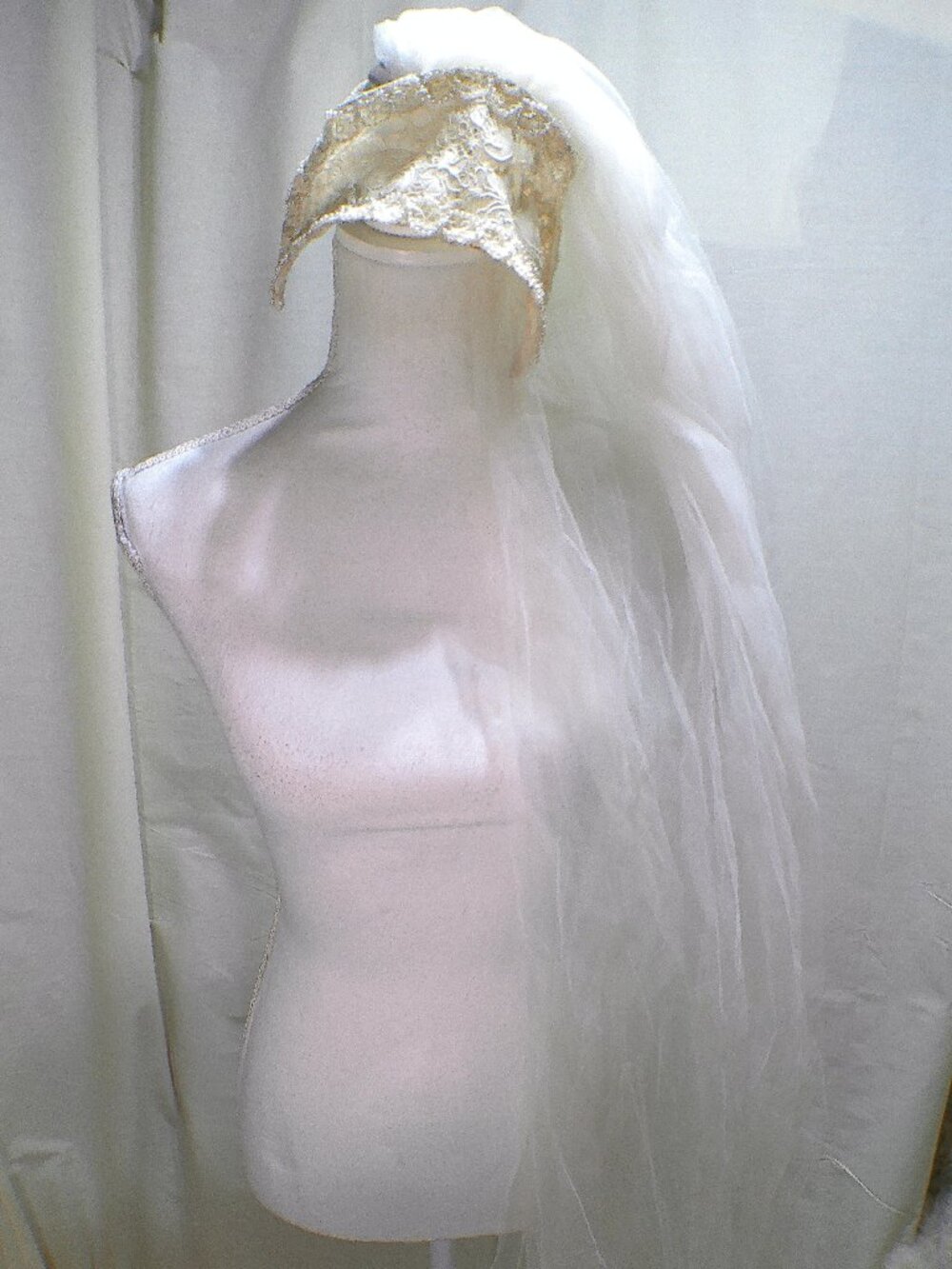Vintage Bridal Veil Pearls 70" Tulle Communion Wedding